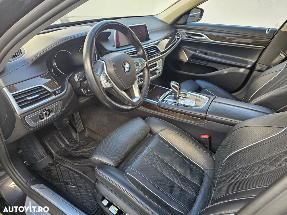 BMW Seria 7 730d xDrive - 7