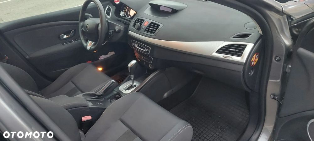 Renault Megane 1.5 dCi Exception EDC - 9