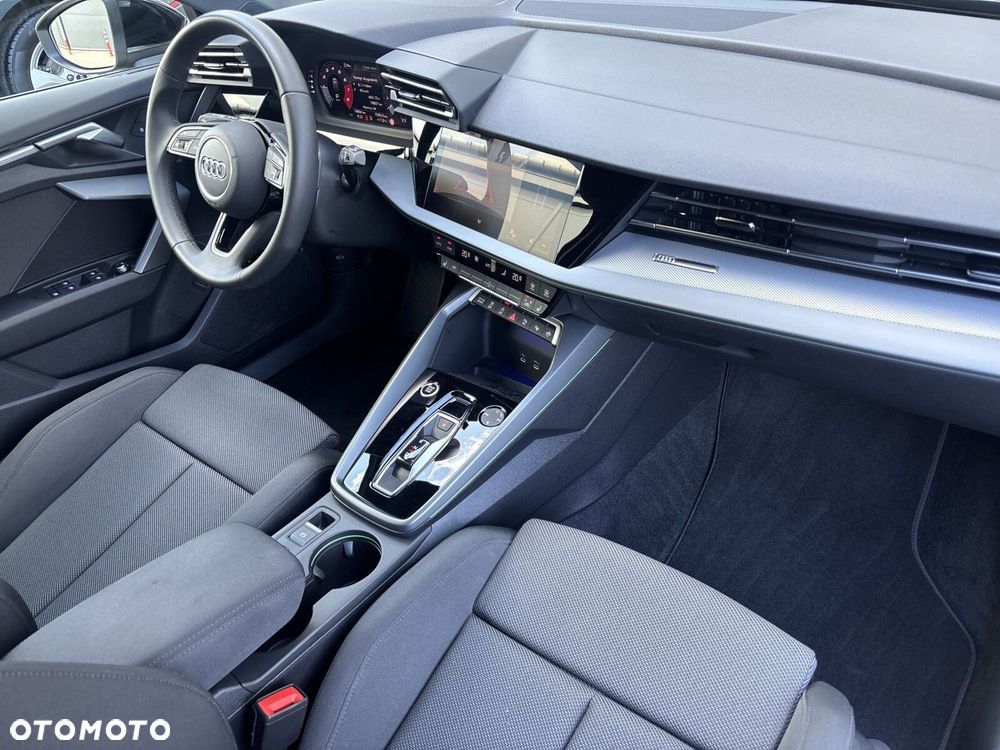 Audi A3 Sportback - 37