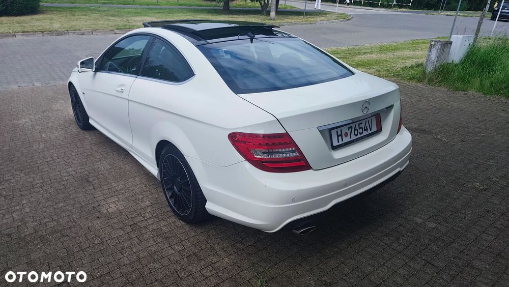 Mercedes-Benz Klasa C 250 Sport 7G-TRONIC - 40