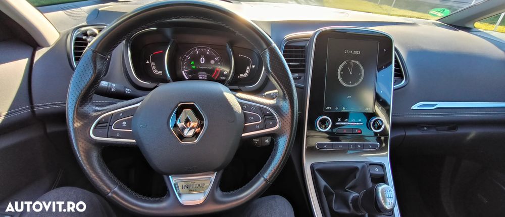 Renault Scenic - 6