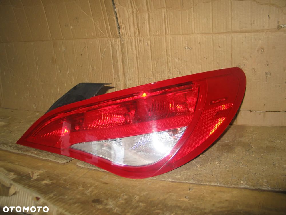 lampa tyl tylna mercedes CLA C117 W117 A1179061800 oryginal - 8