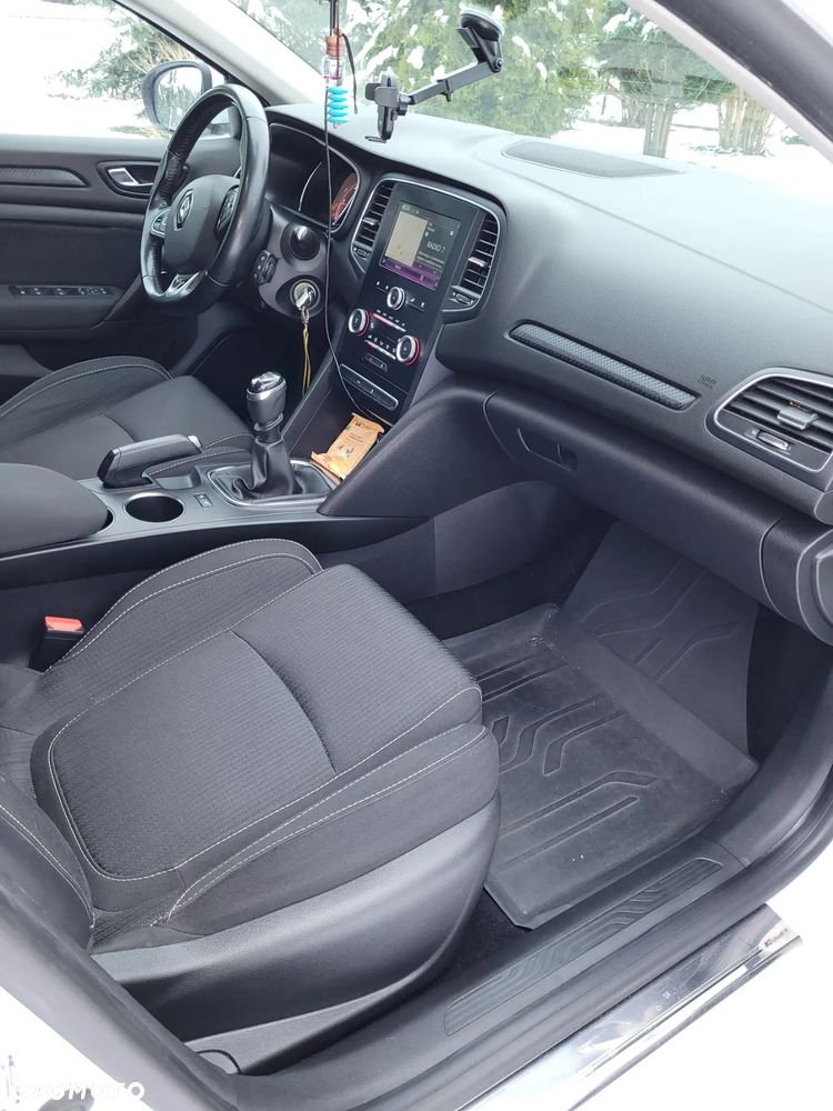 Renault Megane 1.5 dCi Zen - 10