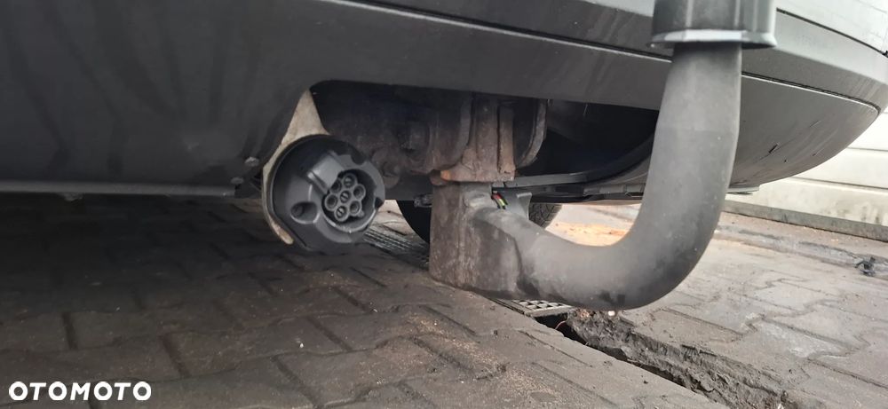 Volkswagen Passat B6 2,0 TDI BKP na części - 7
