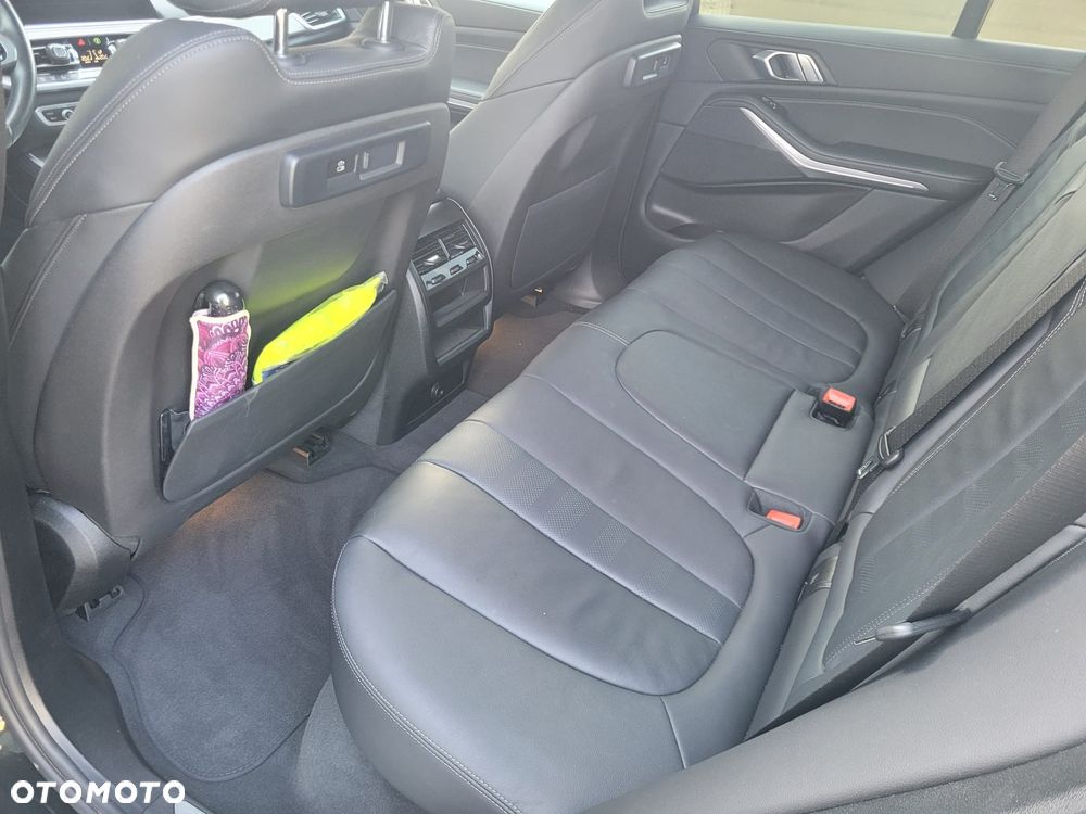 BMW X5 xDrive30d mHEV - 8