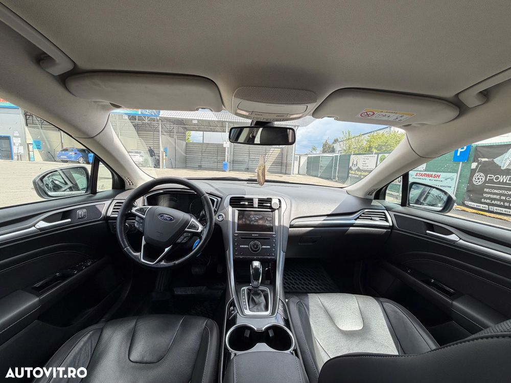 Ford Mondeo 2.0 TDCI PowerShift Titanium - 11