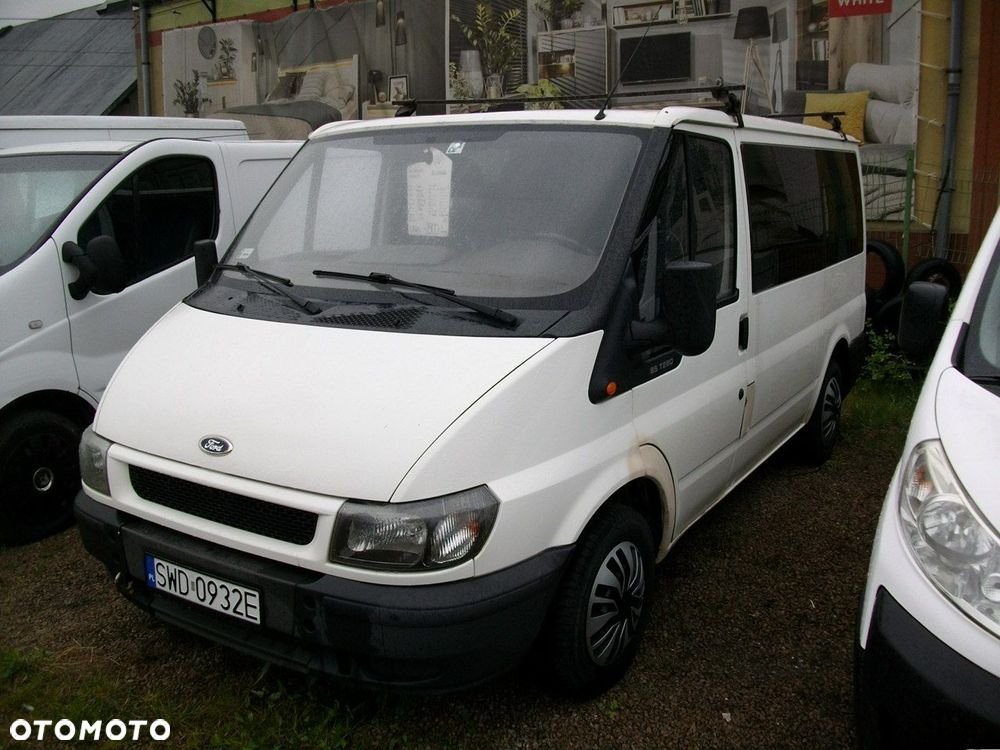 Ford Transit - 1