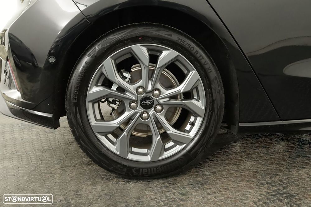 Ford Focus 1.0 EcoBoost MHEV ST-Line X - 5