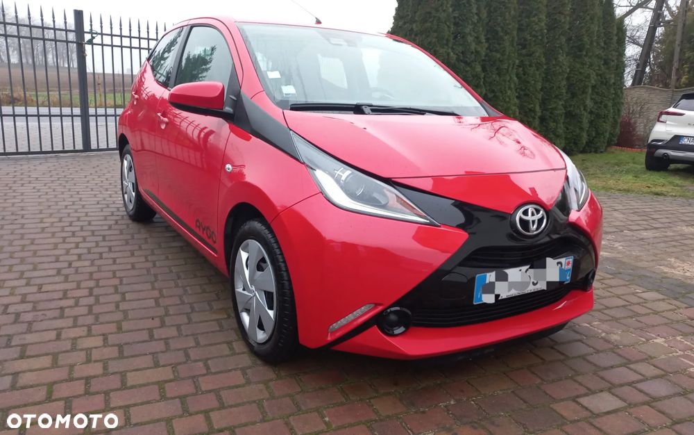 Toyota Aygo x-play Edition S+ - 9