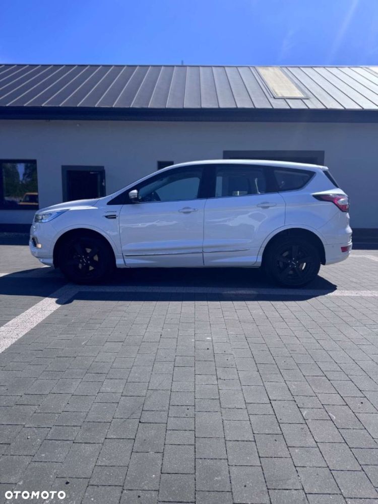 Ford Kuga - 4