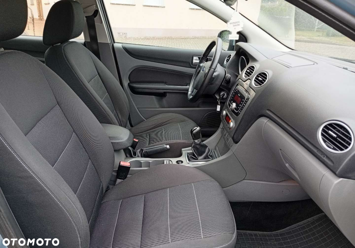 Ford Focus - 13