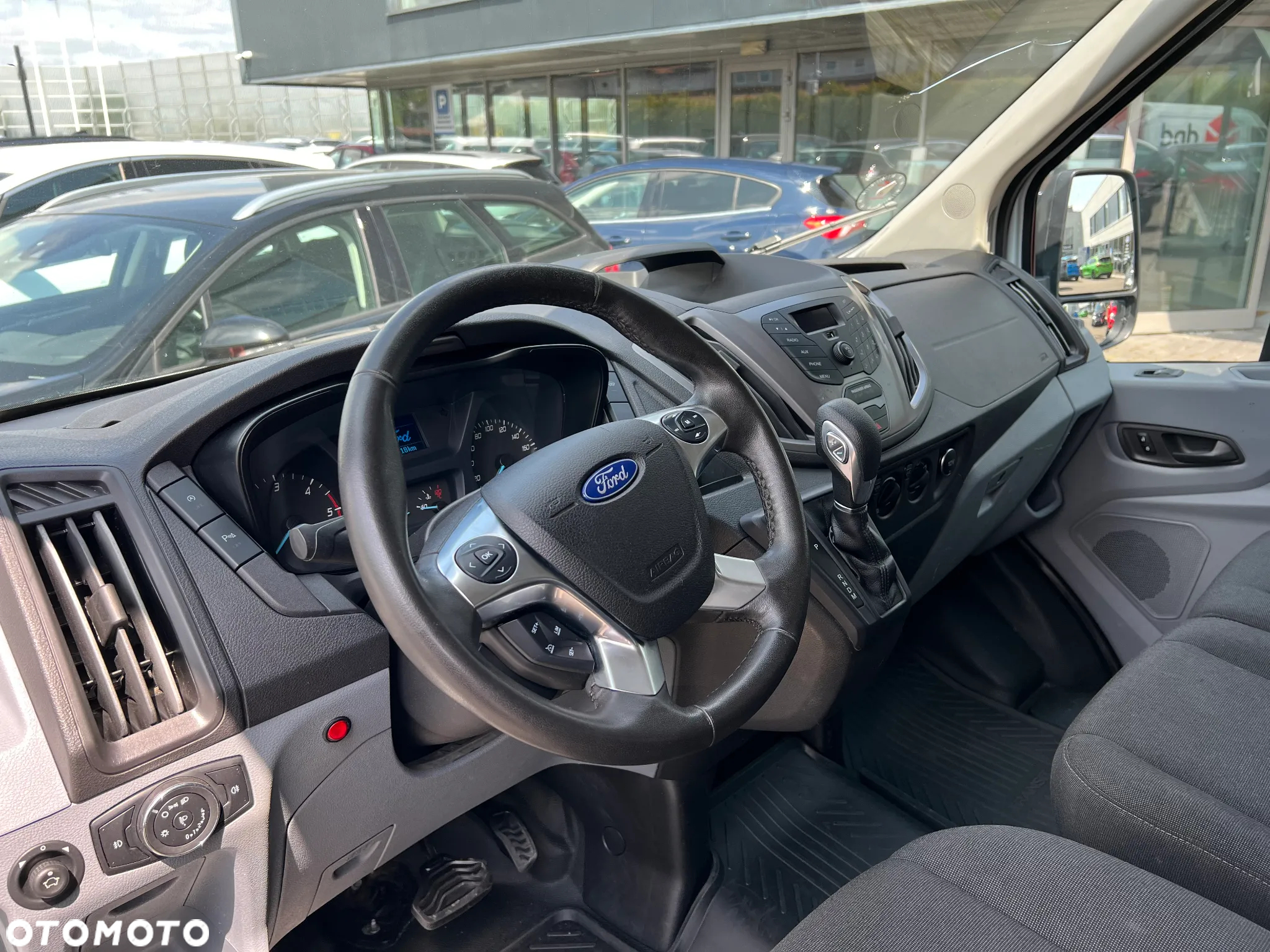Ford Transit - 19