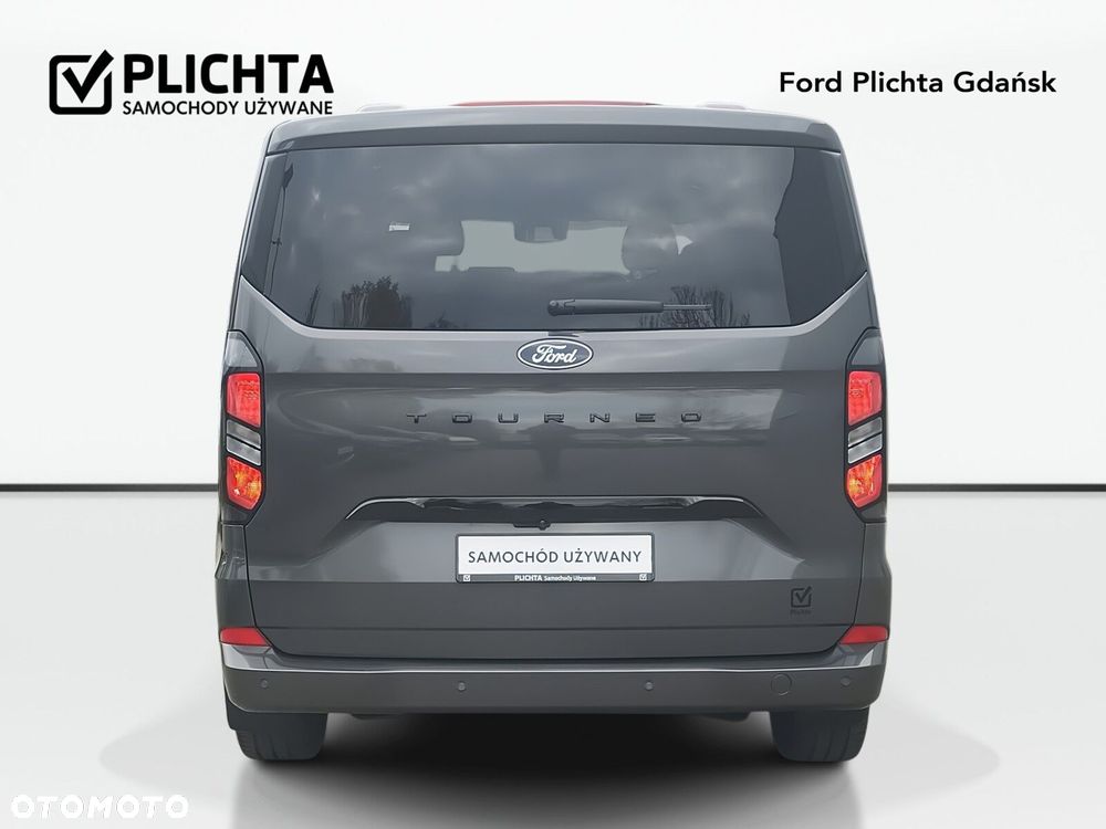 Ford Tourneo Custom - 6