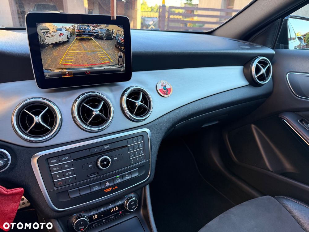 Mercedes-Benz GLA 200 (CDI) d 7G-DCT AMG Line - 13