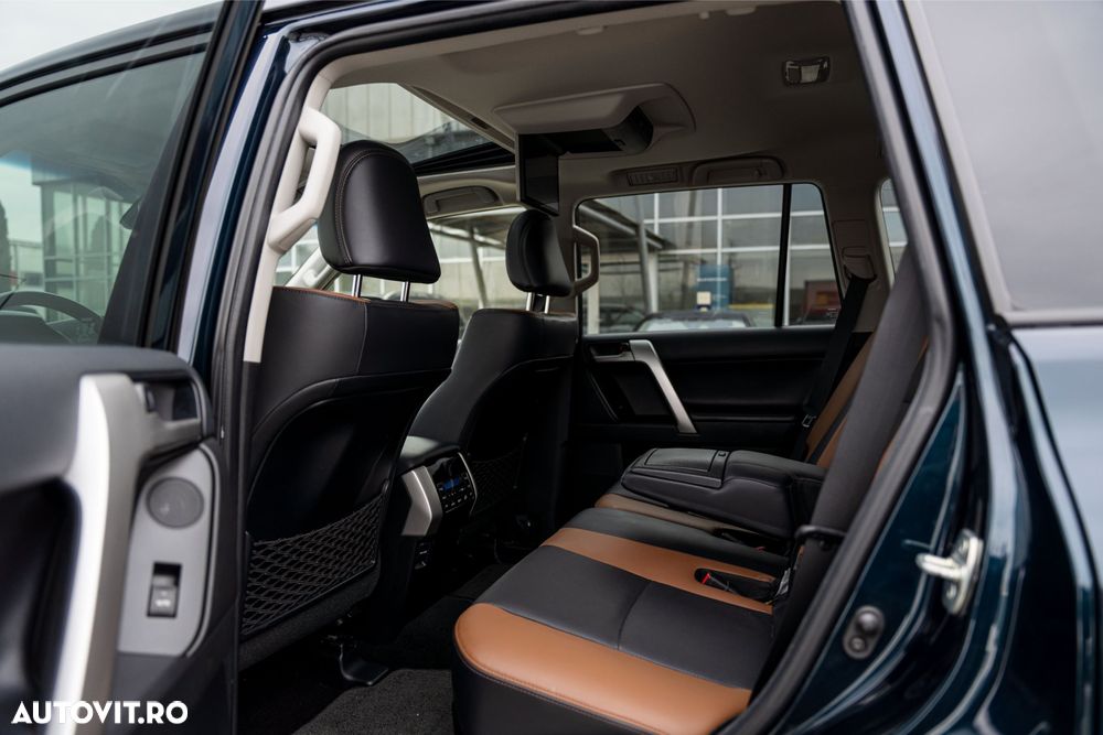 Toyota Land Cruiser 2.8l D-4D 204 CP A/T 7 locuri Luxury AVS Black - 6