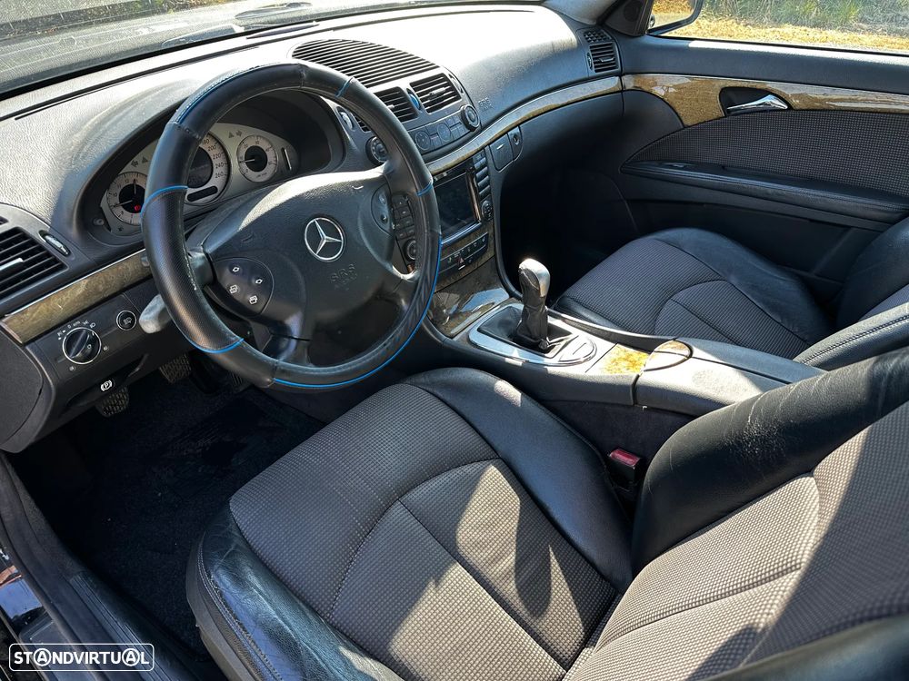 Mercedes-Benz E 220 CDI Avantgarde - 12