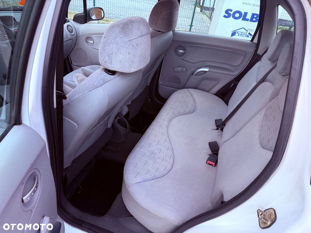 Citroën C3 1.4 HDi SX - 16