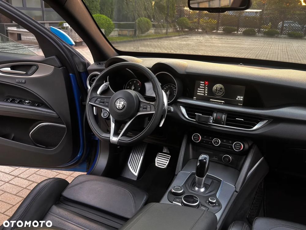 Alfa Romeo Stelvio 2.2 16V AT8-Q4 Executive - 36