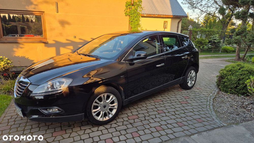 Lancia Delta 1.6 MJ Silver - 8