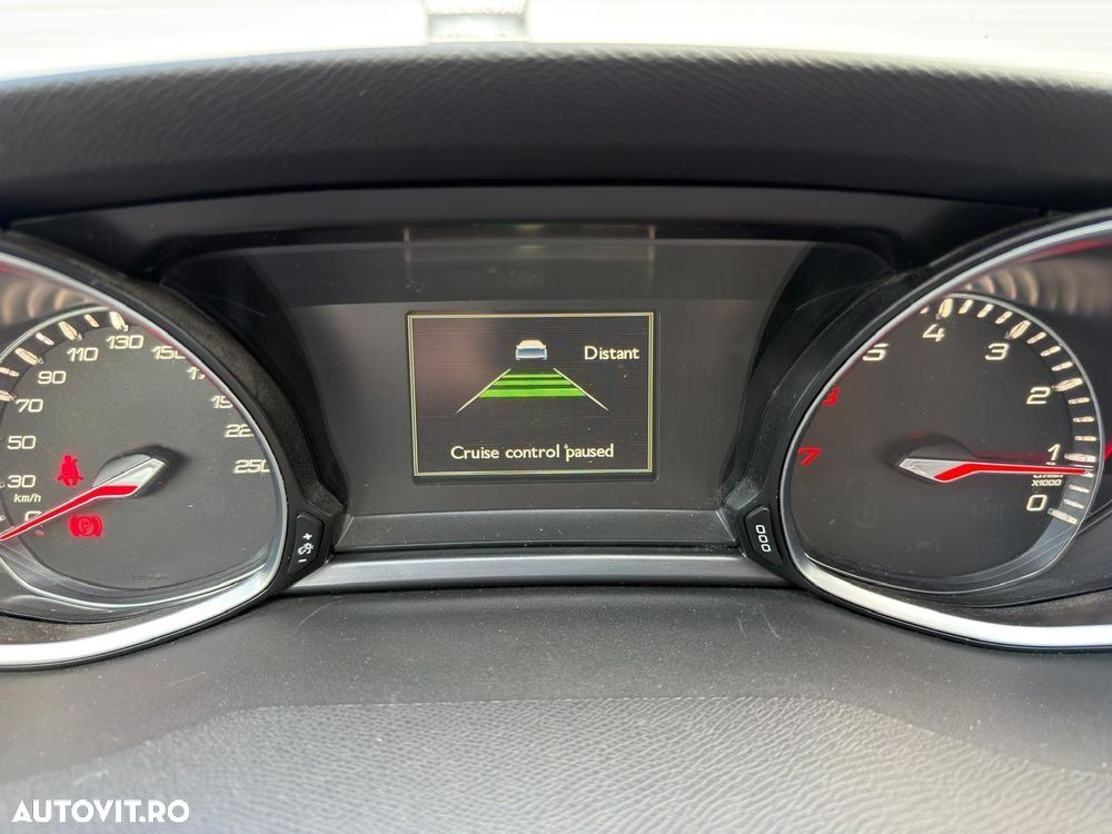 Peugeot 308 PureTech 130 GPF EAT8 Stop & Start Allure - 33