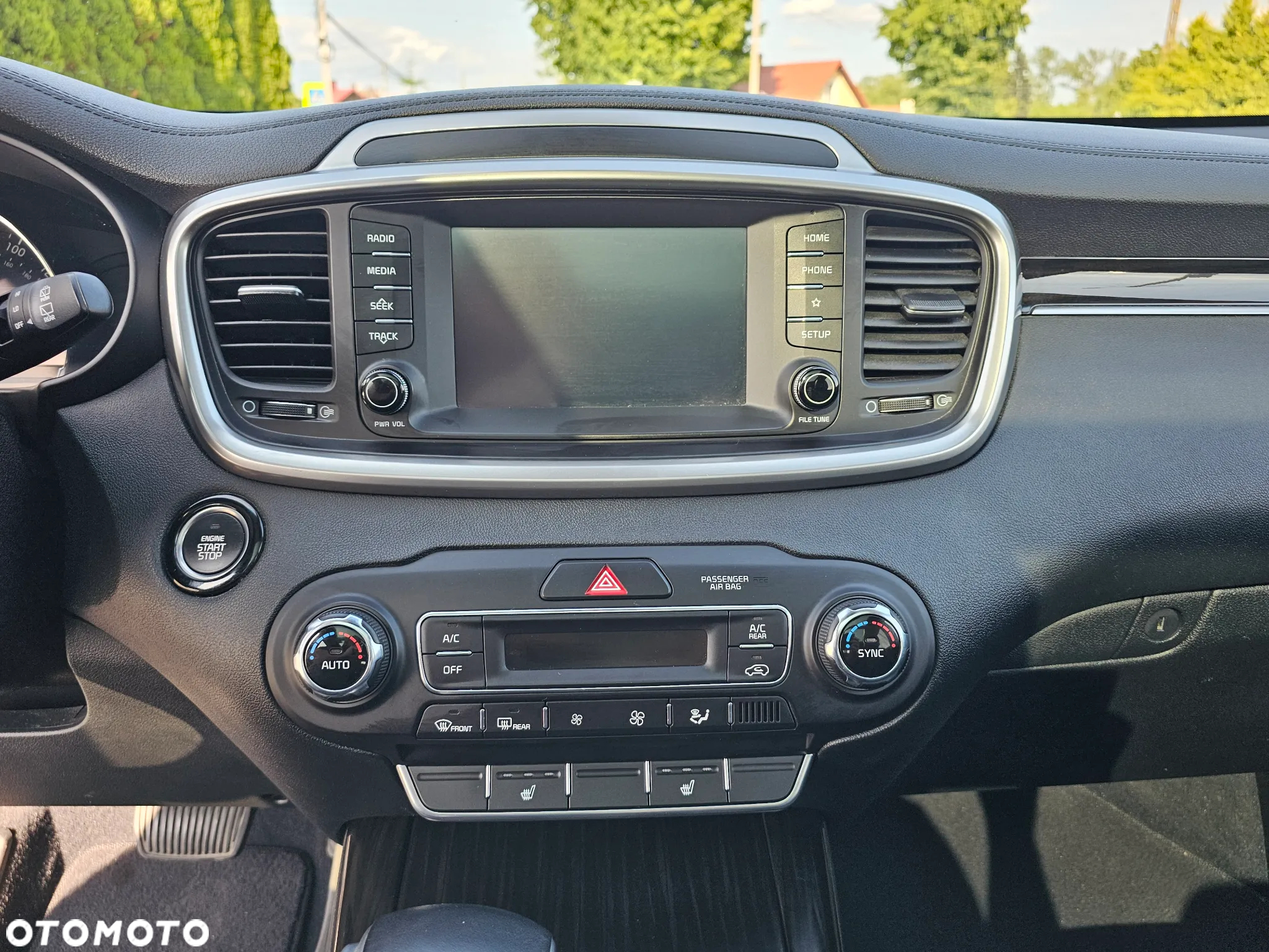 Kia Sorento - 20