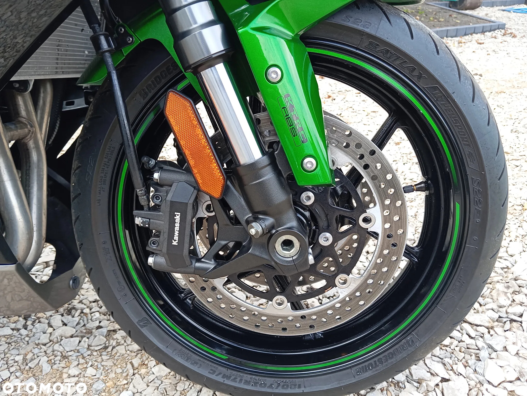 Kawasaki Ninja 1000 SX - 15