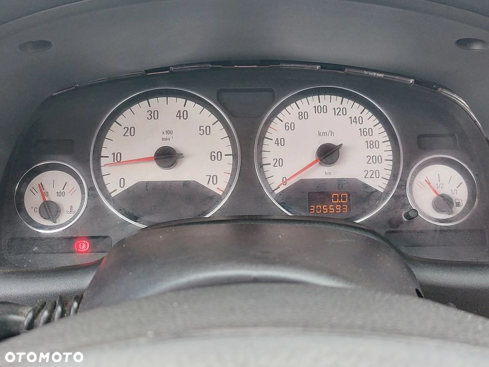 Opel Astra - 10