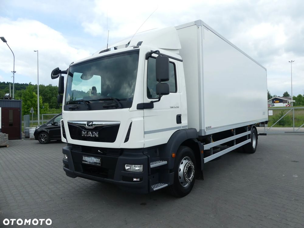 MAN TGM 15.290 / CHŁODNIA + WINDA / EURO 6 / IDEALNY STAN / - 2