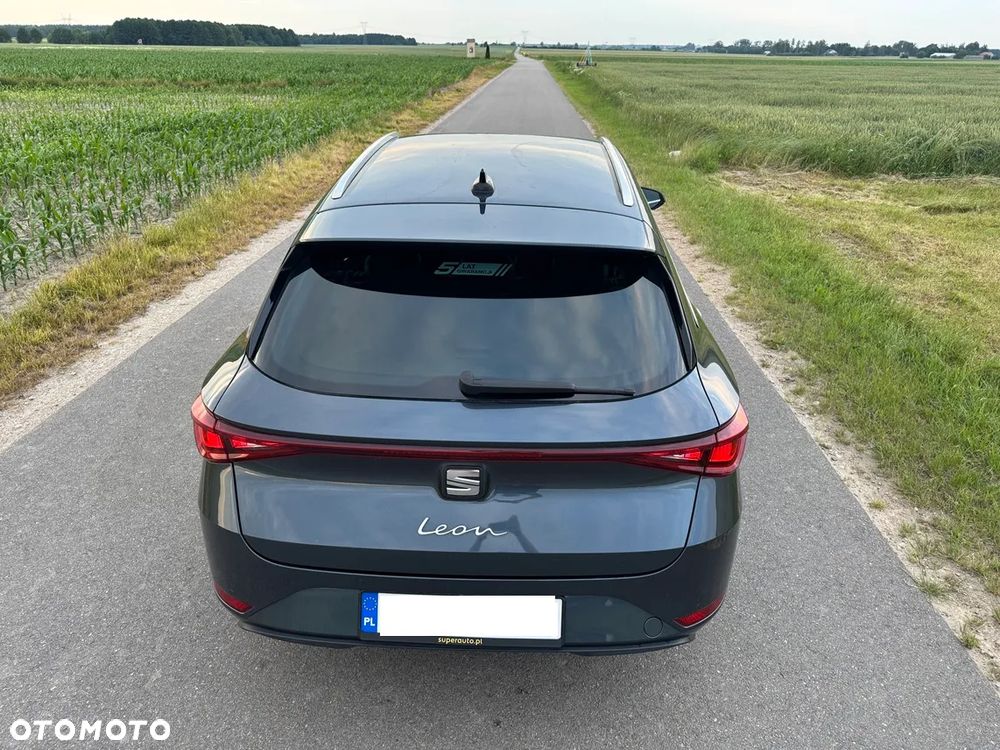 Seat Leon 1.5 eTSI Xcellence DSG - 8