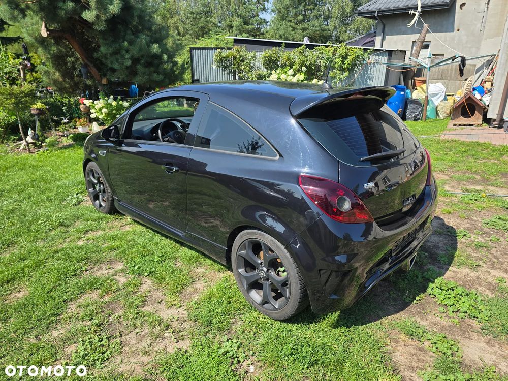 Opel Corsa 1.6 Turbo OPC - 5