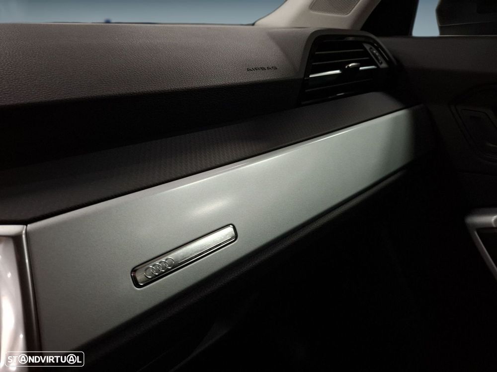 Audi Q3 Sportback 35 TDI S line S tronic - 23
