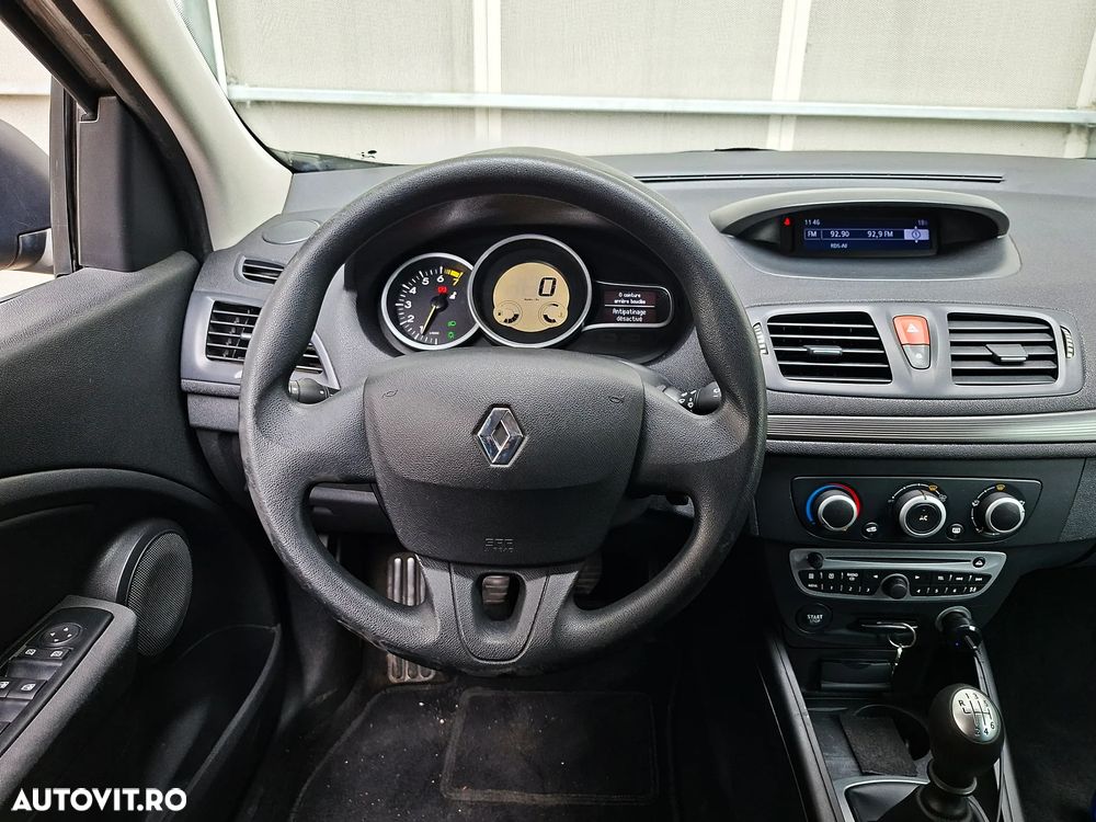 Renault Megane 1.4 TCe Expression - 7