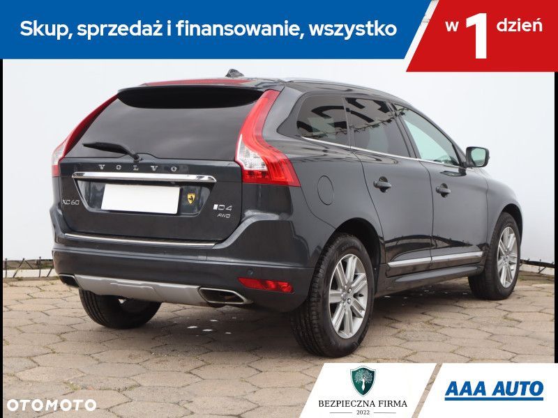 Volvo XC 60 - 6