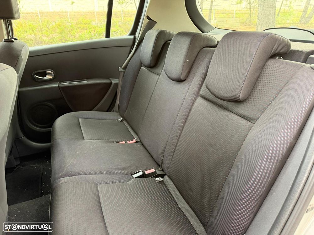 Renault Clio 1.2 16V Dynamique - 6