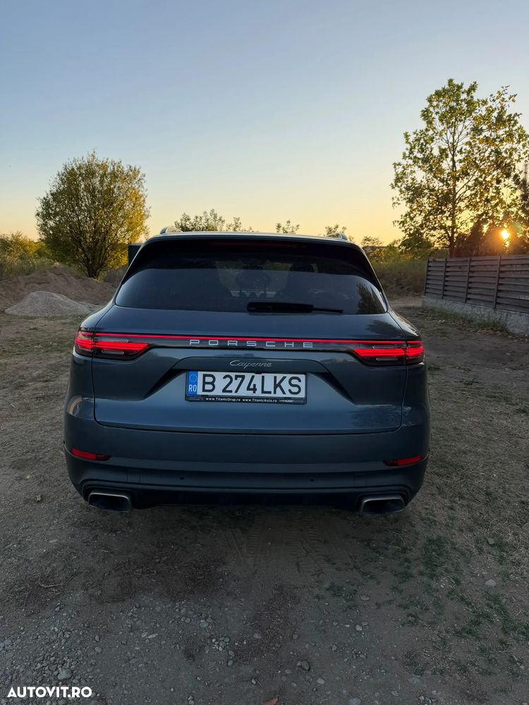 Porsche Cayenne Tiptronic S Platinum Edition - 5