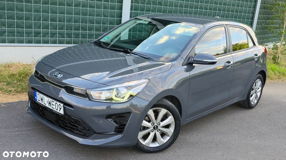 Kia Rio 1.2 L - 10
