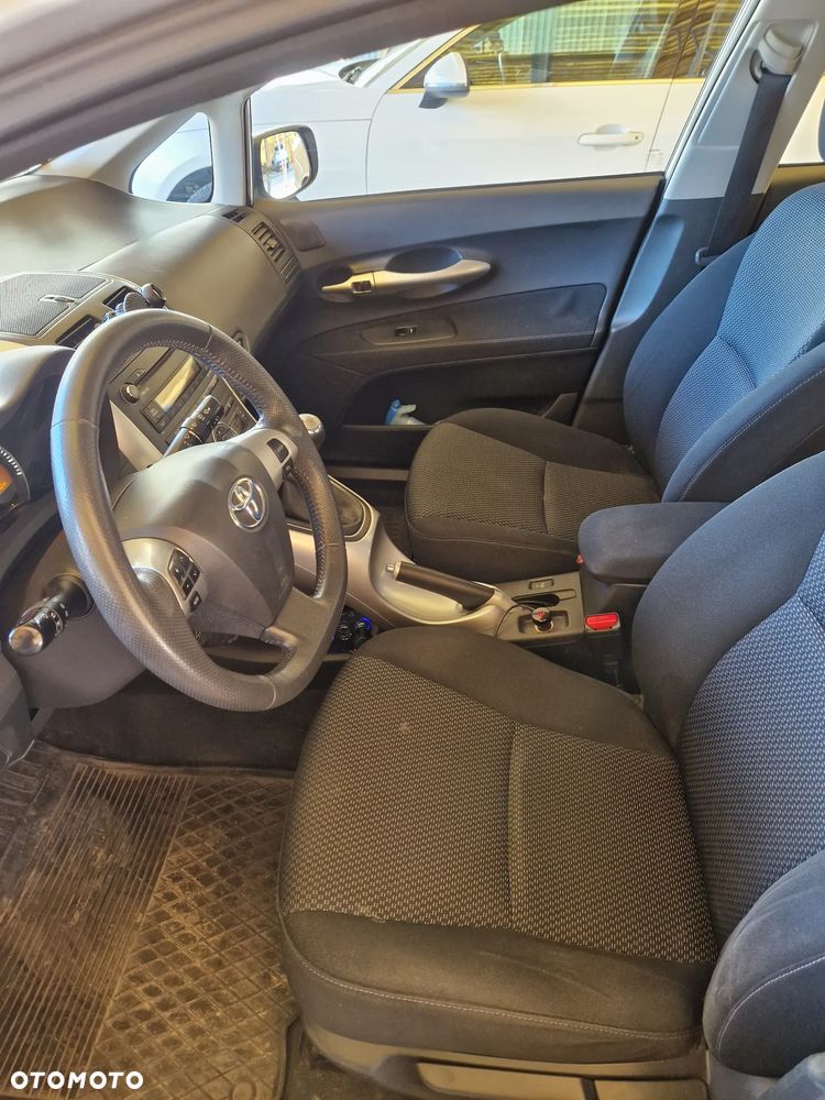 Toyota Auris 1.6 Edition - 7