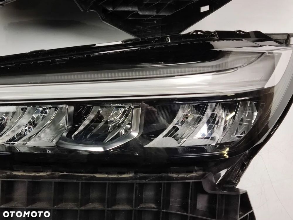 HONDA HR-V od 2021r Lampa Przód Prawa i Lewa Full Led - 5