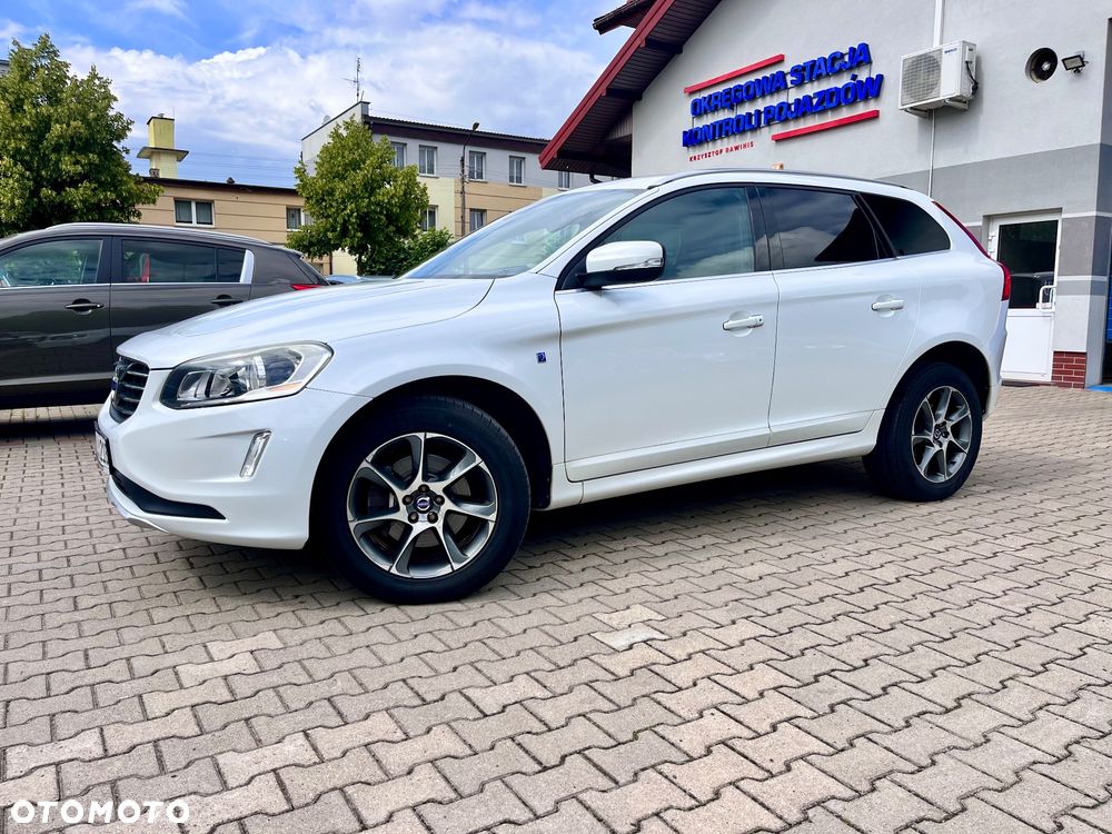 Volvo XC 60 D4 Drive-E Ocean Race - 2