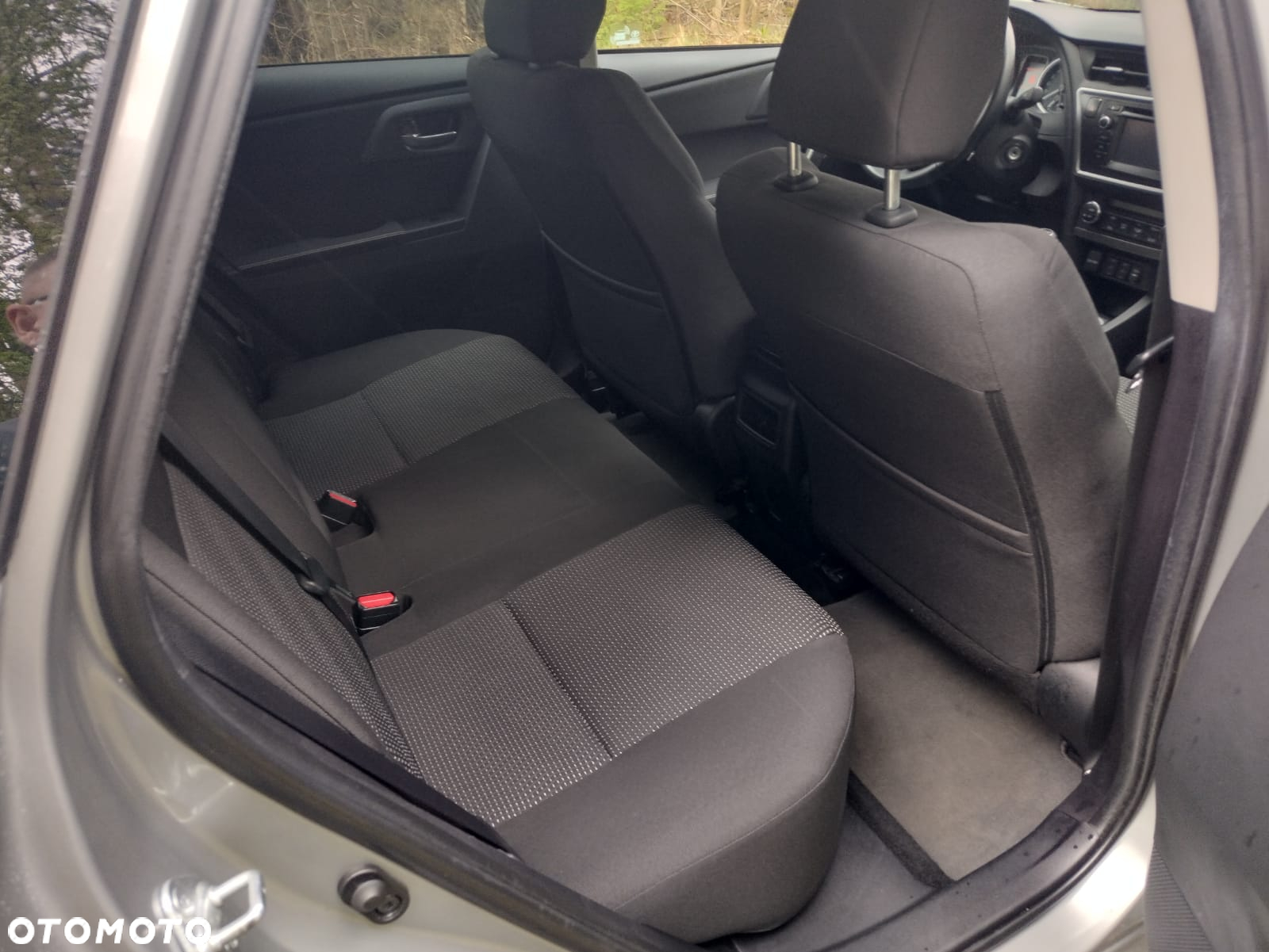 Toyota Auris 2.0 D-4D Life - 17