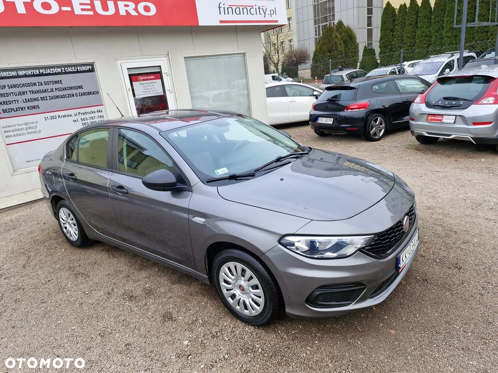 Fiat Tipo 1.4 16V Easy - 9