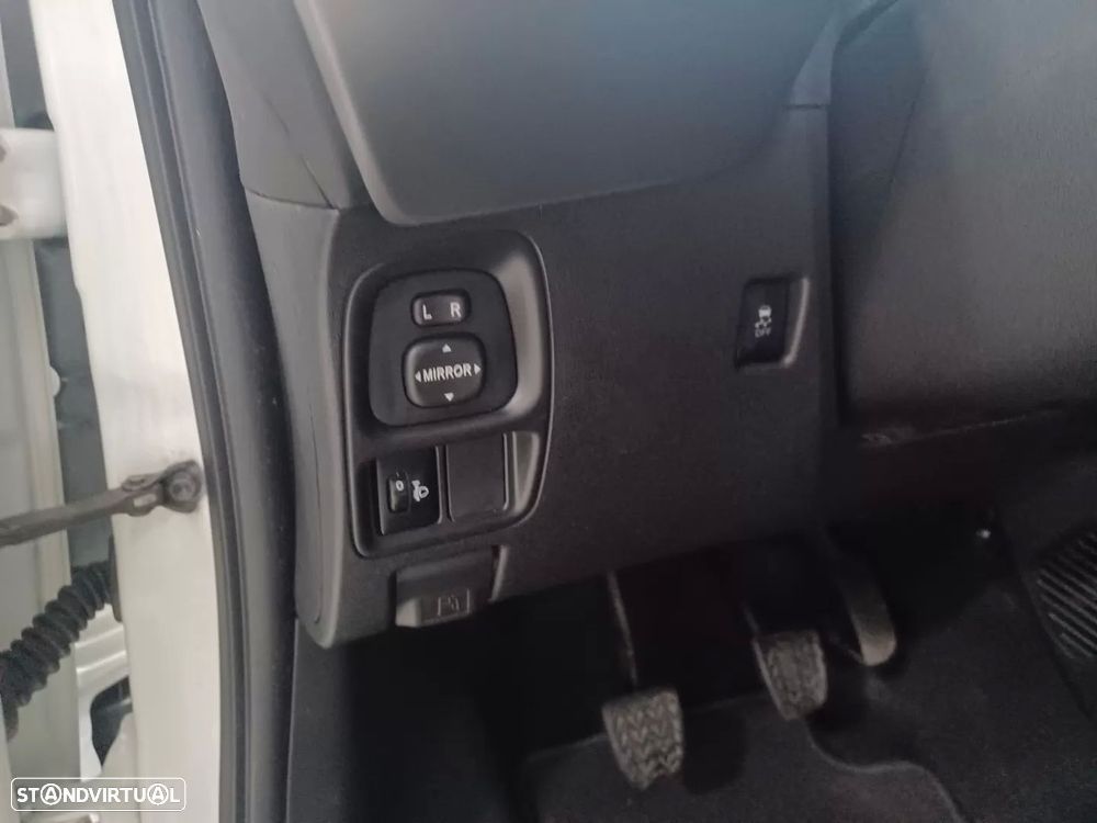 Toyota Aygo 1.0 X-Clusiv - 18