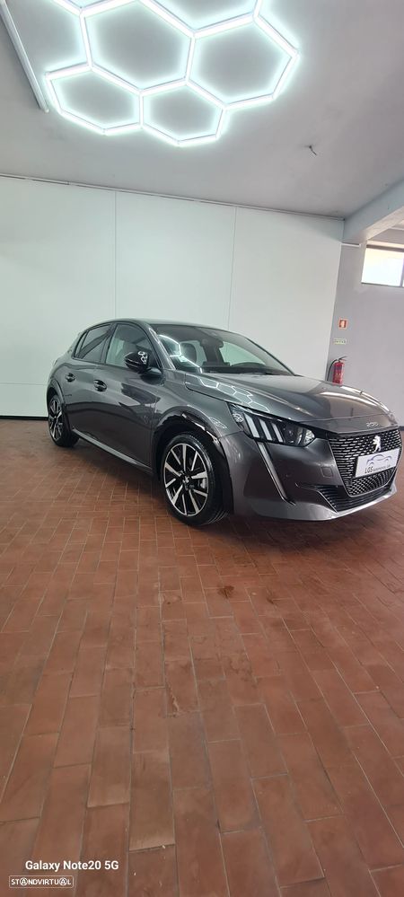 Peugeot 208 1.2 PureTech Allure Pack EAT8 - 7