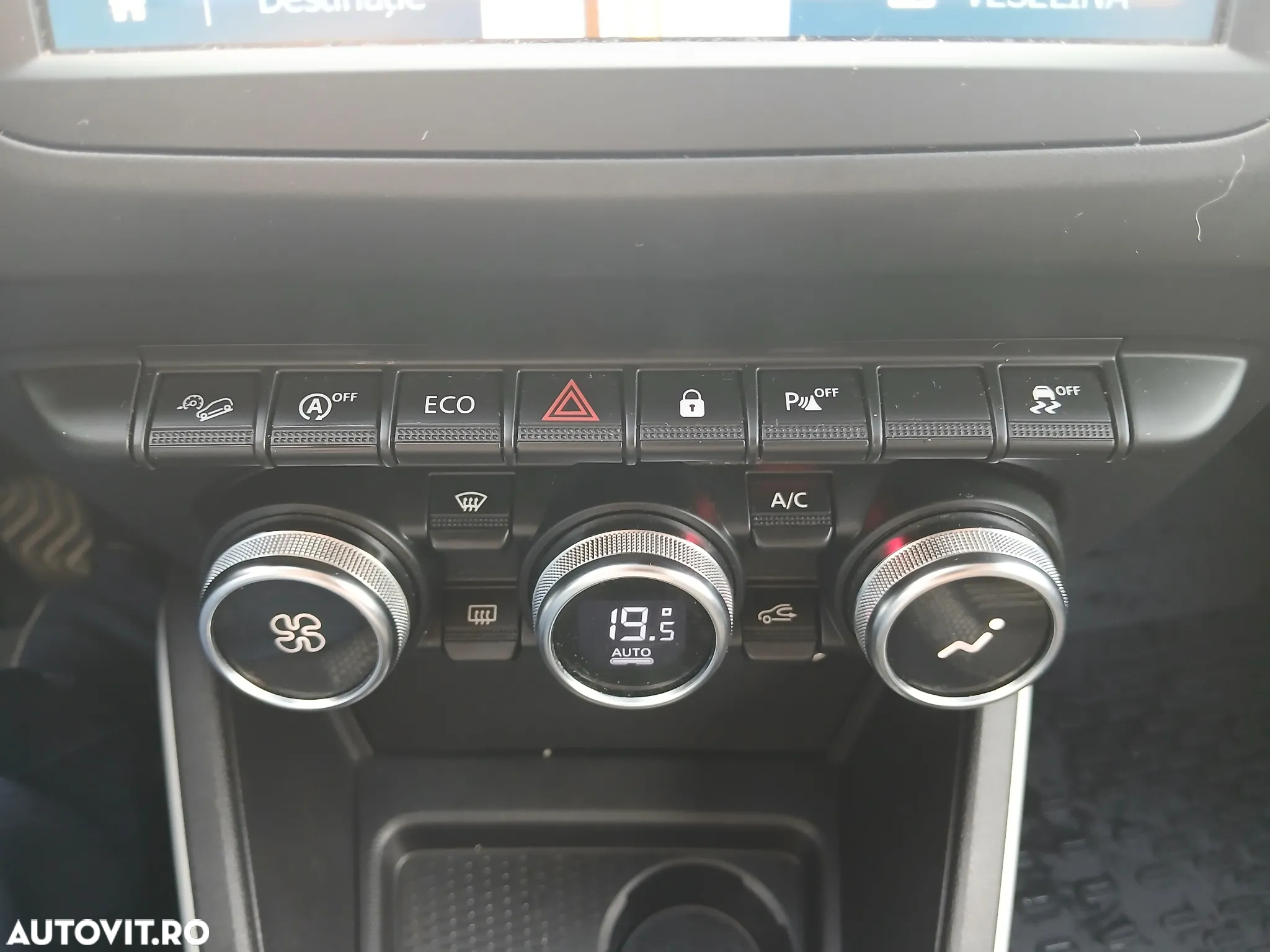 Dacia Duster 1.5 Blue dCi 4WD Prestige jante 17" - 10