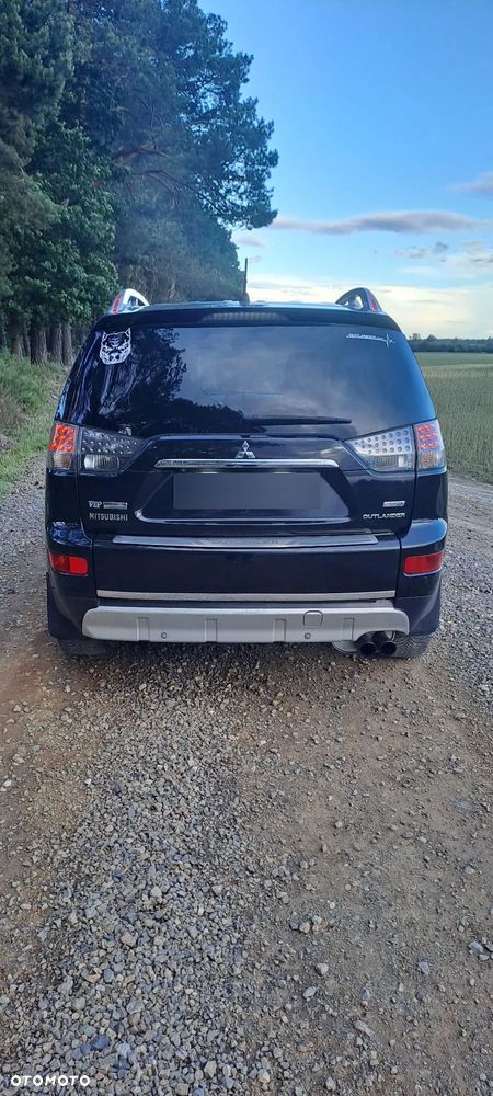 Mitsubishi Outlander 2.0 DID Intense + SE - 5