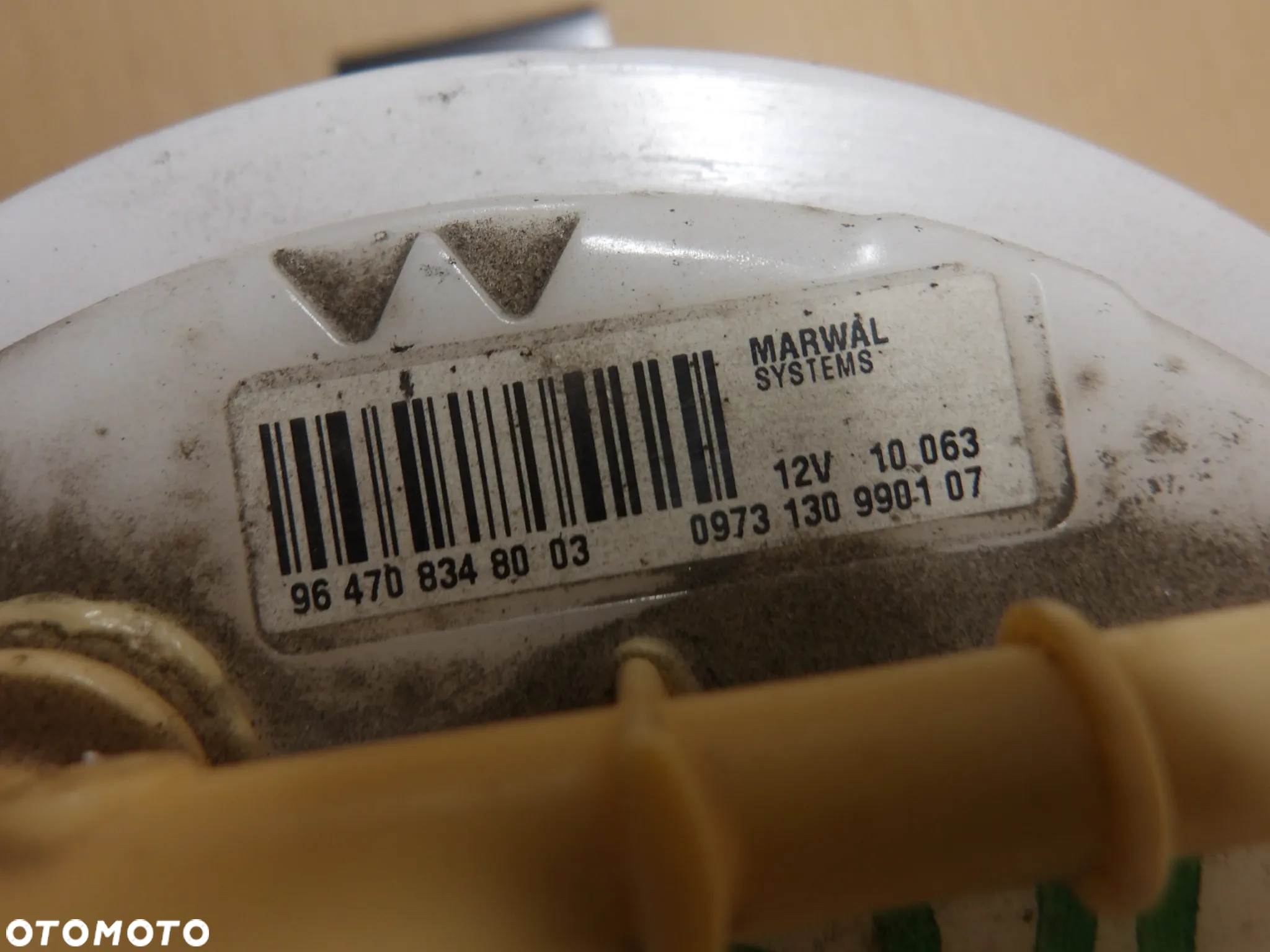 CITROEN C5 III SEDAN POMPA PALIWA 9647083480 - 5