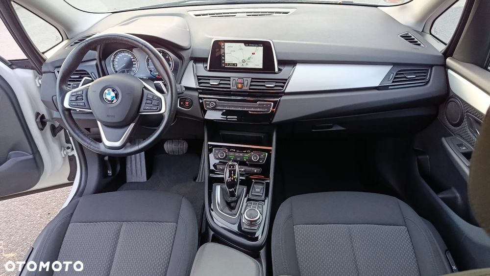 BMW Seria 2 220d xDrive Sport-Aut - 5