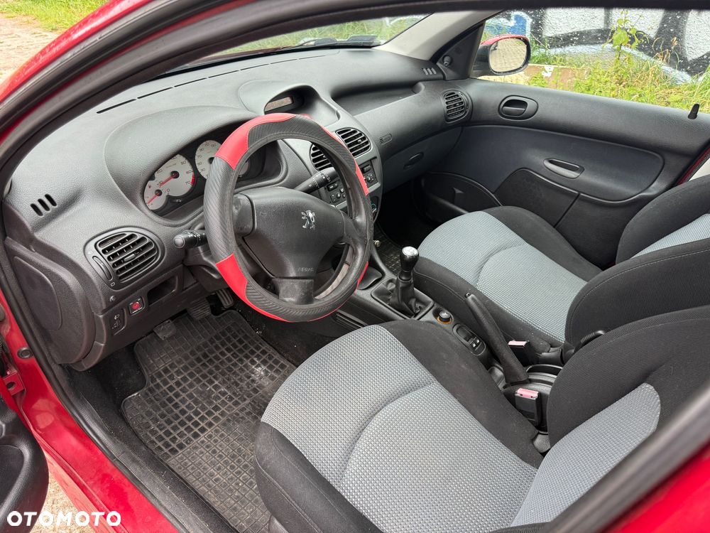 Peugeot 206 1.1 XR Presence - 13