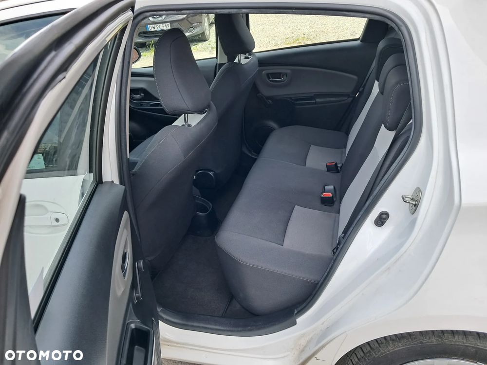 Toyota Yaris 1.5 Premium CVT - 9