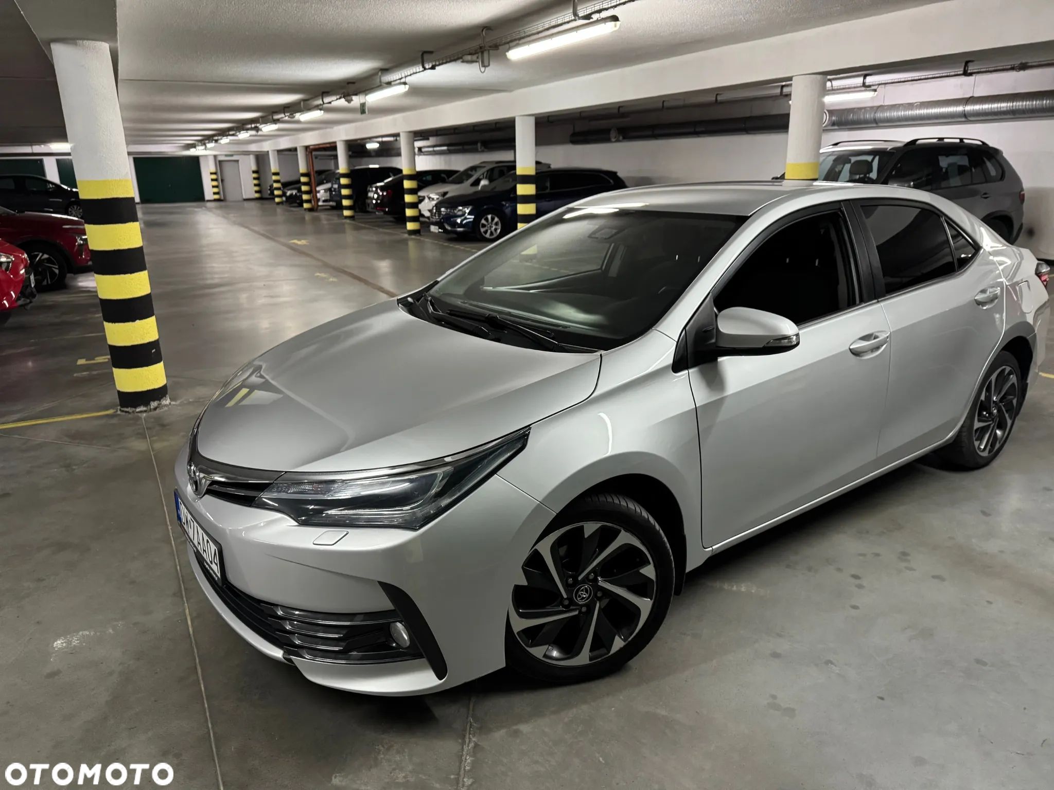Toyota Corolla 1.6 Comfort - 1
